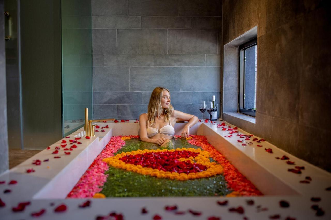 Sumitra Luxury Villas A Pramana Experience Sanur Exteriör bild